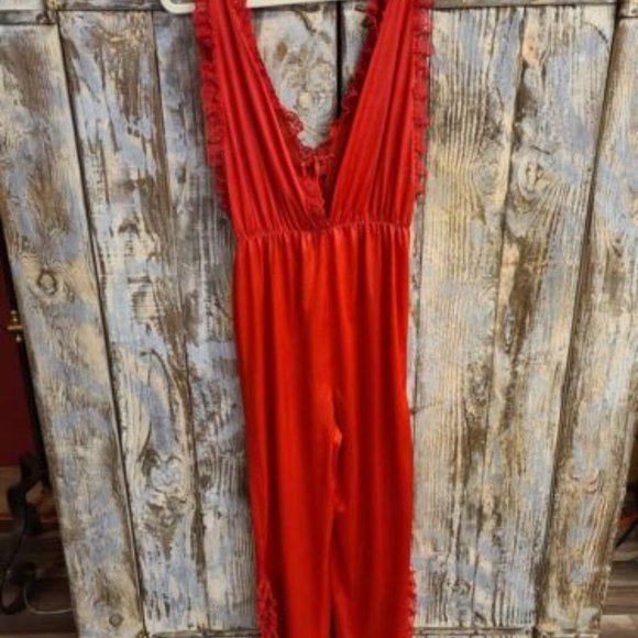 Vintage Rose Red Lingerie Jumpsuit V Neck w Floral Lace Trim - Picture 7 of 9